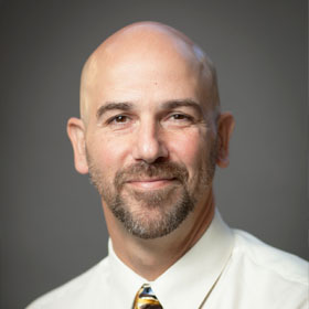 Dr. Bruce Kornreich, DVM